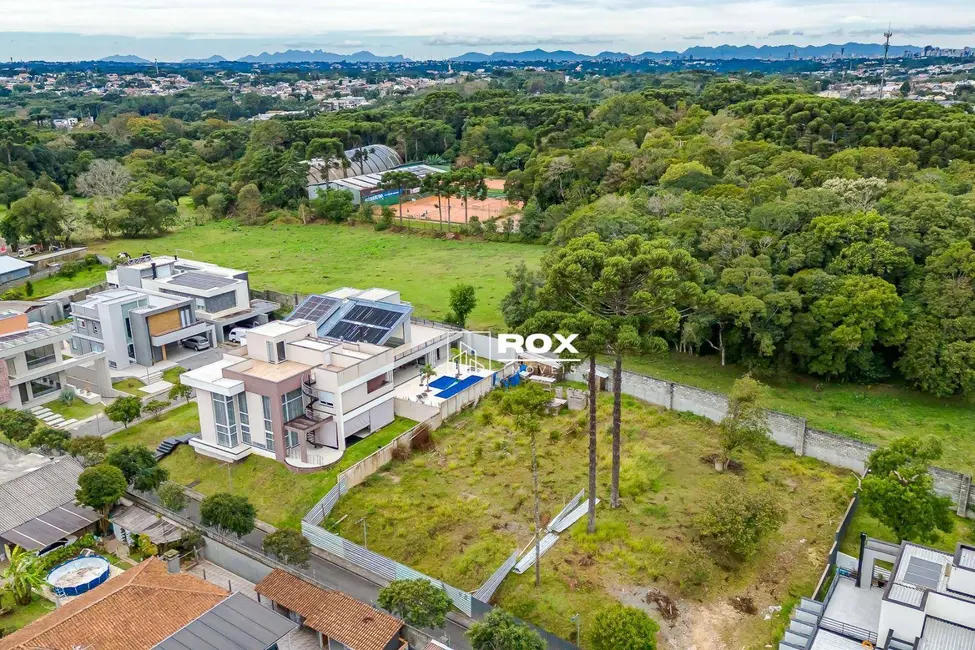 Terreno / Lote à venda, 720m2 em Butiatuvinha, Curitiba - PR - imagem 6 Foto 6 de Terreno / Lote à venda, 720m2 em Butiatuvinha, Curitiba - PR