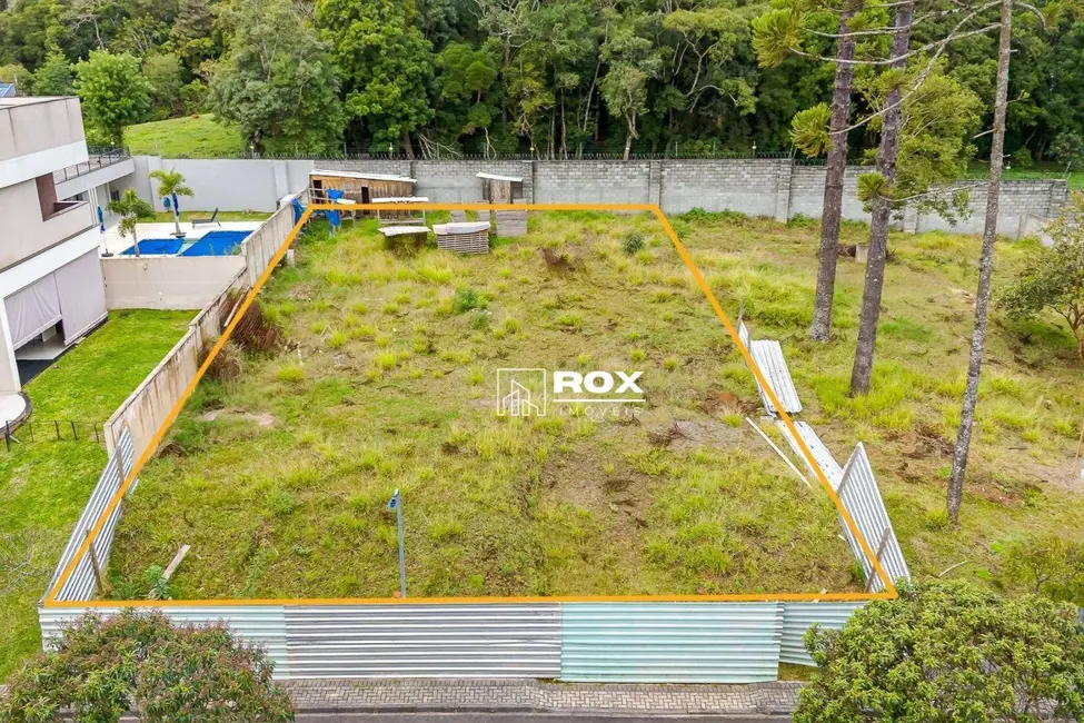 Terreno / Lote à venda, 720m2 em Butiatuvinha, Curitiba - PR - imagem 3 Foto 3 de Terreno / Lote à venda, 720m2 em Butiatuvinha, Curitiba - PR