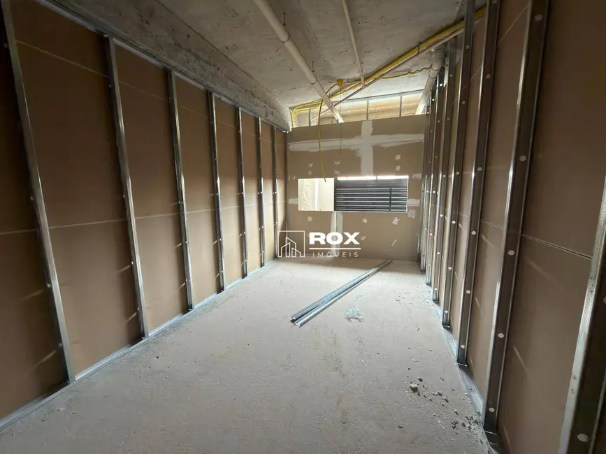 Sala Comercial para alugar, 239m2 em Boa Vista, Curitiba - PR - imagem 8 Foto 8 de Sala Comercial para alugar, 239m2 em Boa Vista, Curitiba - PR