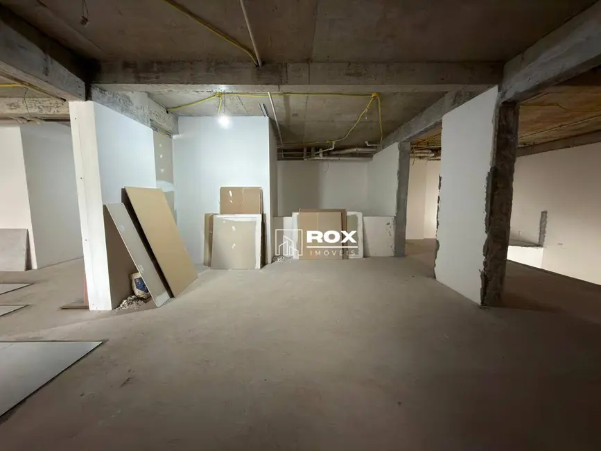 Sala Comercial para alugar, 239m2 em Boa Vista, Curitiba - PR - imagem 9 Foto 9 de Sala Comercial para alugar, 239m2 em Boa Vista, Curitiba - PR