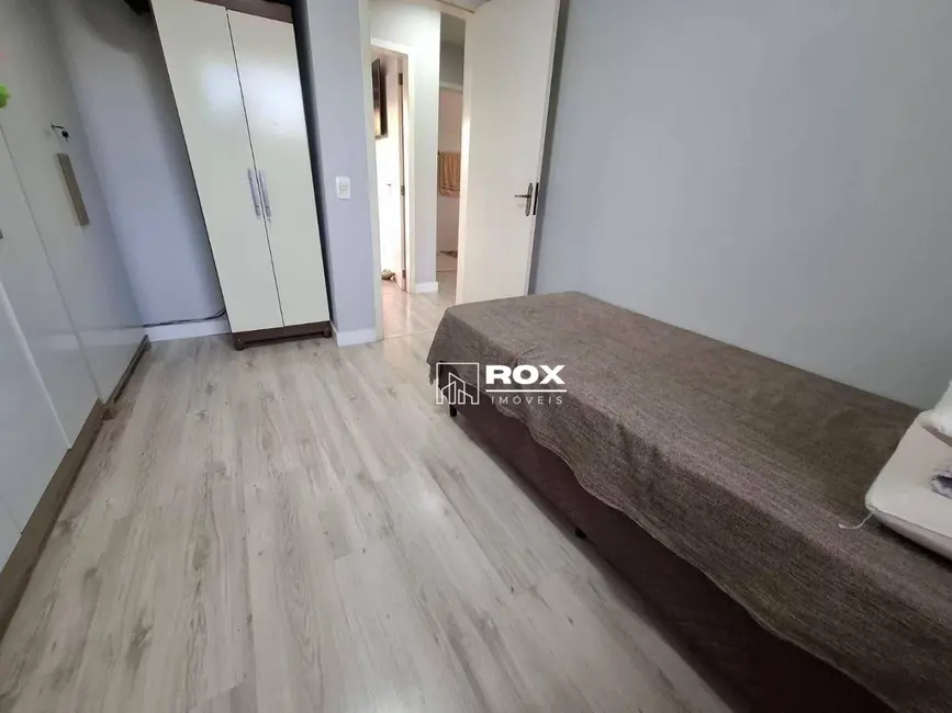Foto 3 de Sobrado com 3 quartos à venda, 102m2 em Vila Juliana, Piraquara - PR