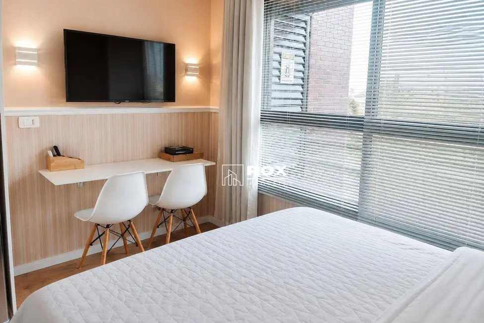 Foto 4 de Kitnet com 1 quarto à venda, 32m2 em Rebouças, Curitiba - PR