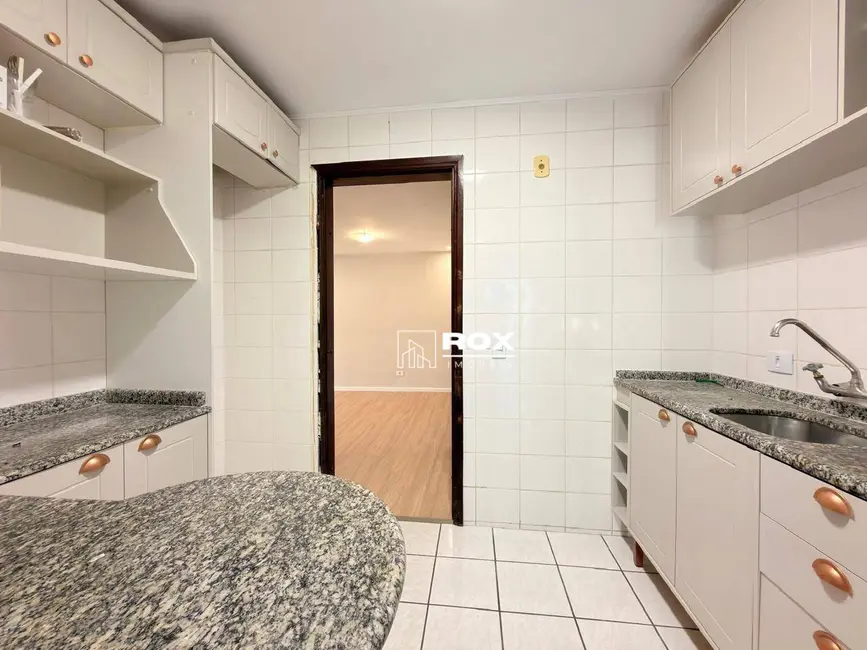 Foto 21 de Apartamento com 3 quartos para alugar, 174m2 em Portão, Curitiba - PR