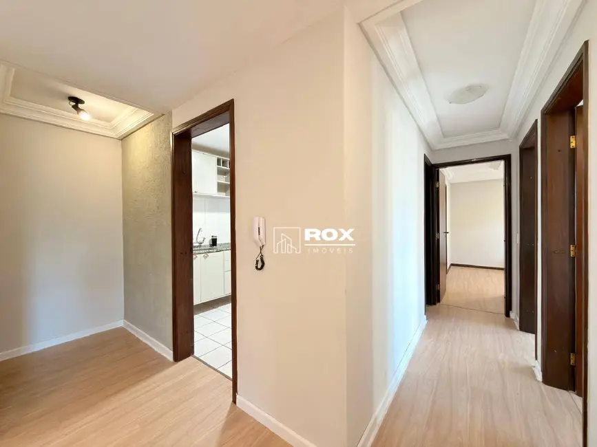 Apartamento com 3 quartos para alugar, 174m2 em Portão, Curitiba - PR - imagem 6 Foto 6 de Apartamento com 3 quartos para alugar, 174m2 em Portão, Curitiba - PR