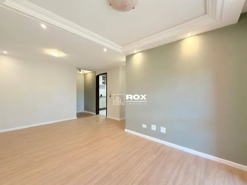 Apartamento com 3 quartos para alugar, 174m2 em Portão, Curitiba - PR - imagem 4 Foto 4 de Apartamento com 3 quartos para alugar, 174m2 em Portão, Curitiba - PR