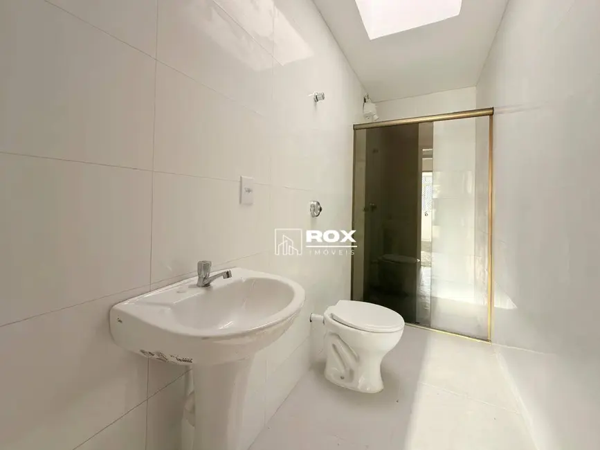 Apartamento com 2 quartos para alugar, 65m2 em Água Verde, Curitiba - PR - imagem 9 Foto 9 de Apartamento com 2 quartos para alugar, 65m2 em Água Verde, Curitiba - PR