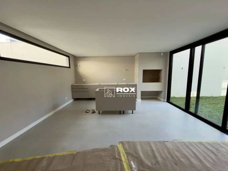 Foto 4 de Casa de Condomínio com 4 quartos à venda, 322m2 em Santo Inácio, Curitiba - PR