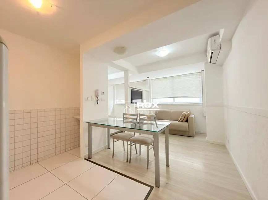 Foto 5 de Apartamento com 1 quarto para alugar, 30m2 em Alto da Rua XV, Curitiba - PR