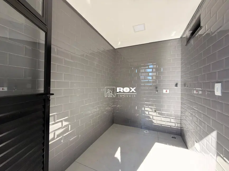 Casa de Condomínio com 3 quartos à venda, 128m2 em Santa Cândida, Curitiba - PR - imagem 3 Foto 3 de Casa de Condomínio com 3 quartos à venda, 128m2 em Santa Cândida, Curitiba - PR