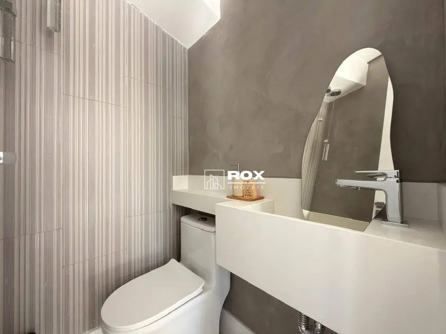 Casa de Condomínio com 3 quartos à venda, 128m2 em Santa Cândida, Curitiba - PR - imagem 8 Foto 8 de Casa de Condomínio com 3 quartos à venda, 128m2 em Santa Cândida, Curitiba - PR
