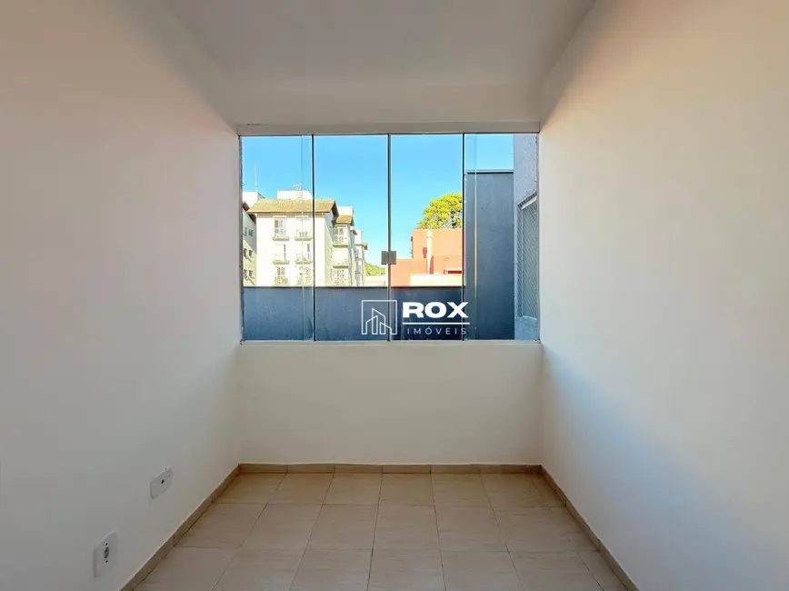 Apartamento com 2 quartos para alugar, 29m2 em Água Verde, Curitiba - PR - imagem 4 Foto 4 de Apartamento com 2 quartos para alugar, 29m2 em Água Verde, Curitiba - PR
