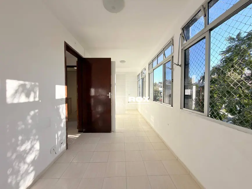Foto 12 de Apartamento com 2 quartos para alugar, 29m2 em Água Verde, Curitiba - PR