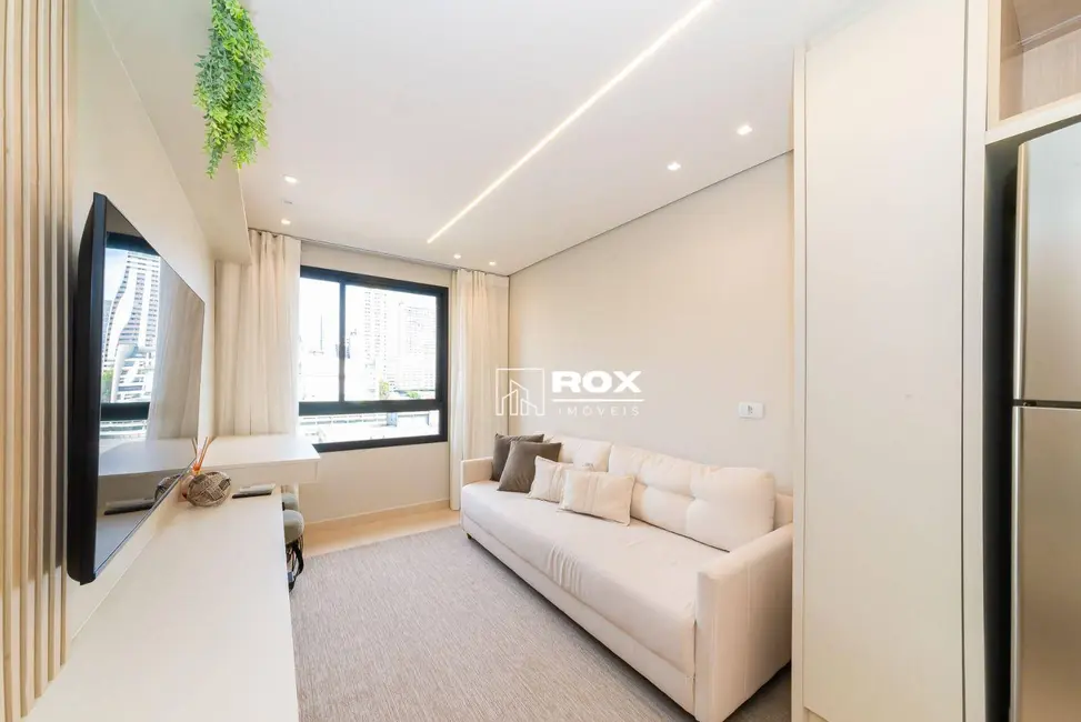 Apartamento com 1 quarto para alugar, 34m2 em Centro, Curitiba - PR - imagem 5 Foto 5 de Apartamento com 1 quarto para alugar, 34m2 em Centro, Curitiba - PR