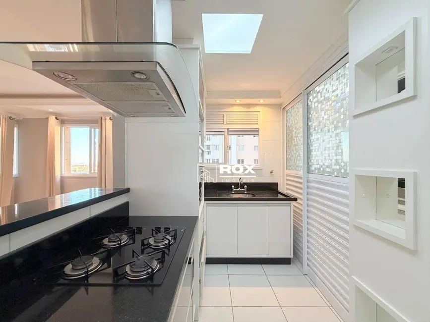 Apartamento com 2 quartos para alugar, 131m2 em Portão, Curitiba - PR - imagem 9 Foto 9 de Apartamento com 2 quartos para alugar, 131m2 em Portão, Curitiba - PR