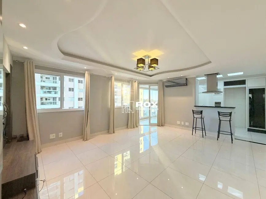 Apartamento com 2 quartos para alugar, 131m2 em Portão, Curitiba - PR - imagem 4 Foto 4 de Apartamento com 2 quartos para alugar, 131m2 em Portão, Curitiba - PR