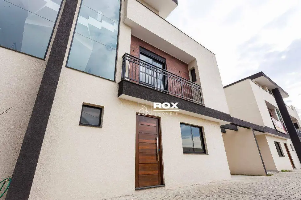 Foto 1 de Sobrado com 3 quartos à venda, 108m2 em Uberaba, Curitiba - PR