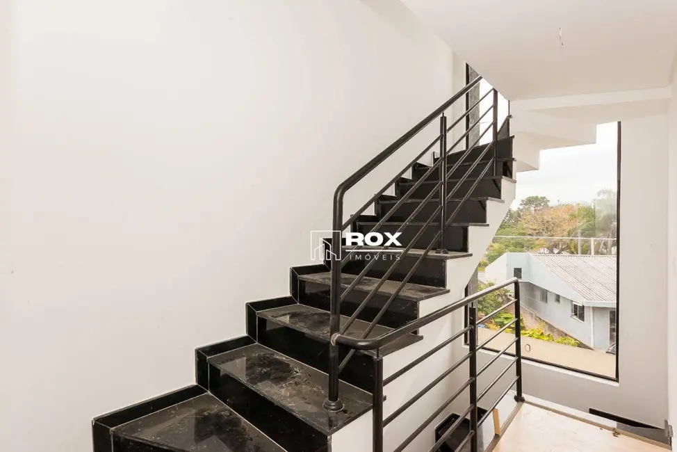 Foto 9 de Sobrado com 3 quartos à venda, 108m2 em Uberaba, Curitiba - PR