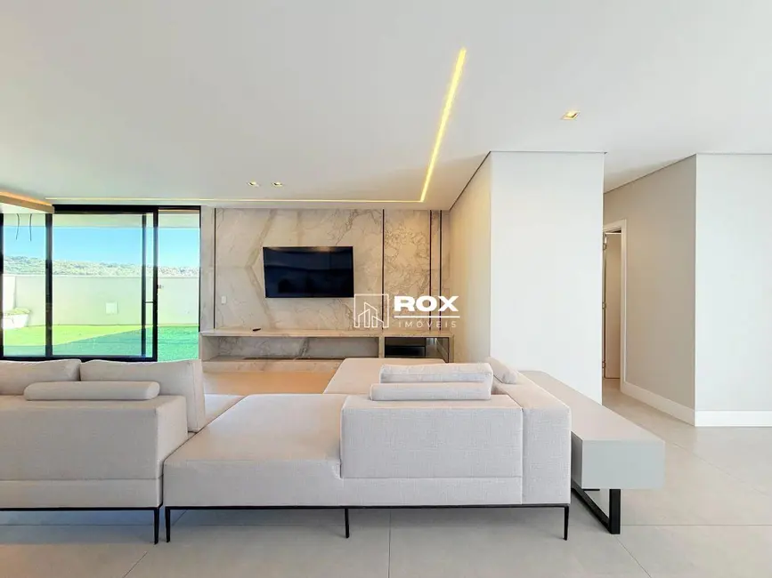 Foto 5 de Casa de Condomínio com 3 quartos à venda, 300m2 em Tingui, Curitiba - PR