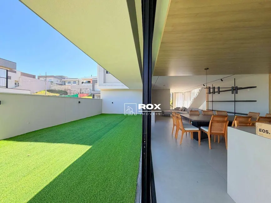 Foto 2 de Casa de Condomínio com 3 quartos à venda, 300m2 em Tingui, Curitiba - PR