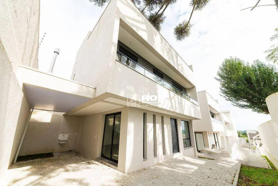 Sobrado com 3 quartos à venda, 145m2 em Bairro Alto, Curitiba - PR - imagem 1 Foto 1 de Sobrado com 3 quartos à venda, 145m2 em Bairro Alto, Curitiba - PR