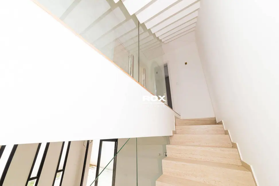 Sobrado com 3 quartos à venda, 145m2 em Bairro Alto, Curitiba - PR - imagem 7 Foto 7 de Sobrado com 3 quartos à venda, 145m2 em Bairro Alto, Curitiba - PR