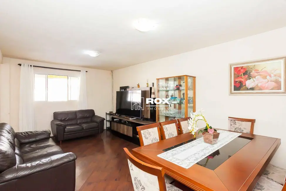 Foto 3 de Casa com 3 quartos à venda, 300m2 em Cajuru, Curitiba - PR