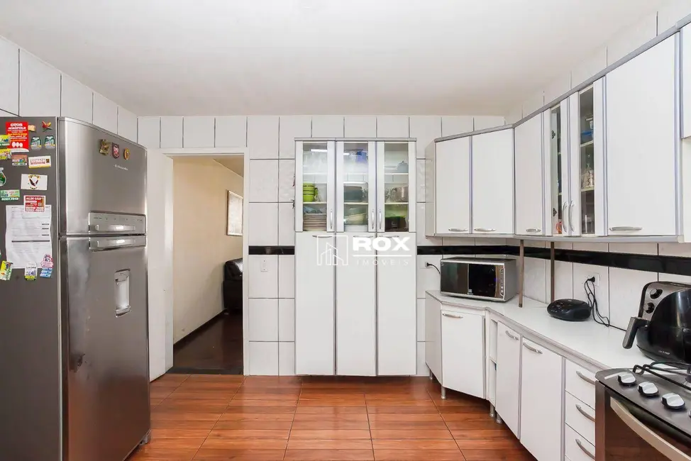 Foto 9 de Casa com 3 quartos à venda, 300m2 em Cajuru, Curitiba - PR