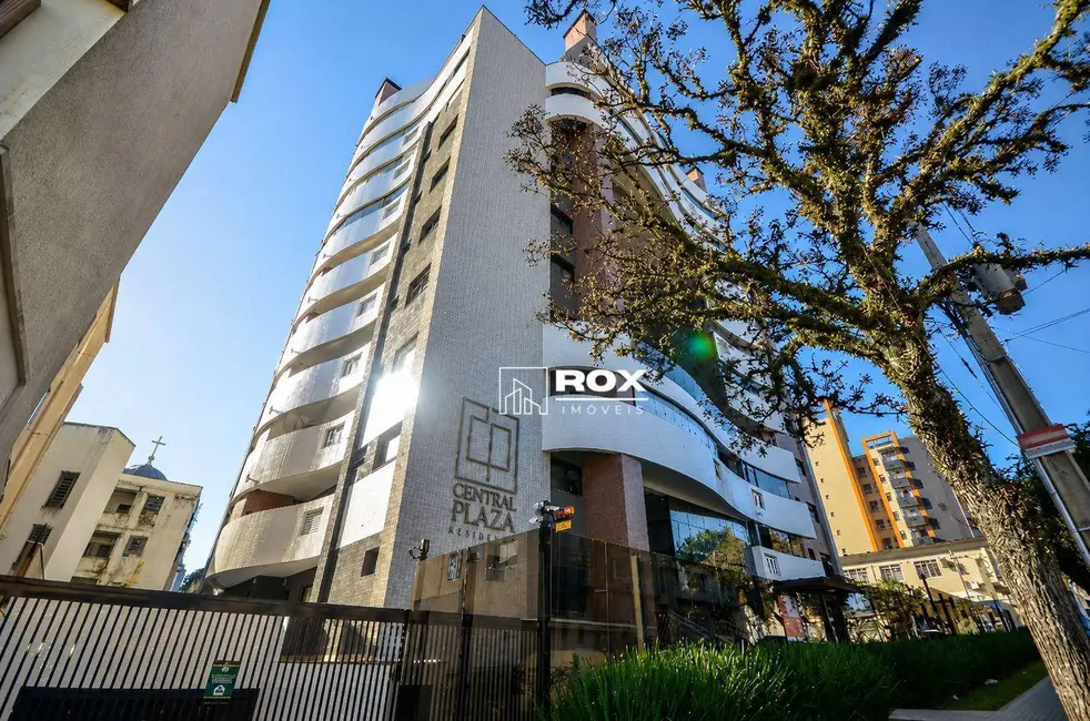 Foto 2 de Cobertura com 3 quartos para alugar, 243m2 em São Francisco, Curitiba - PR