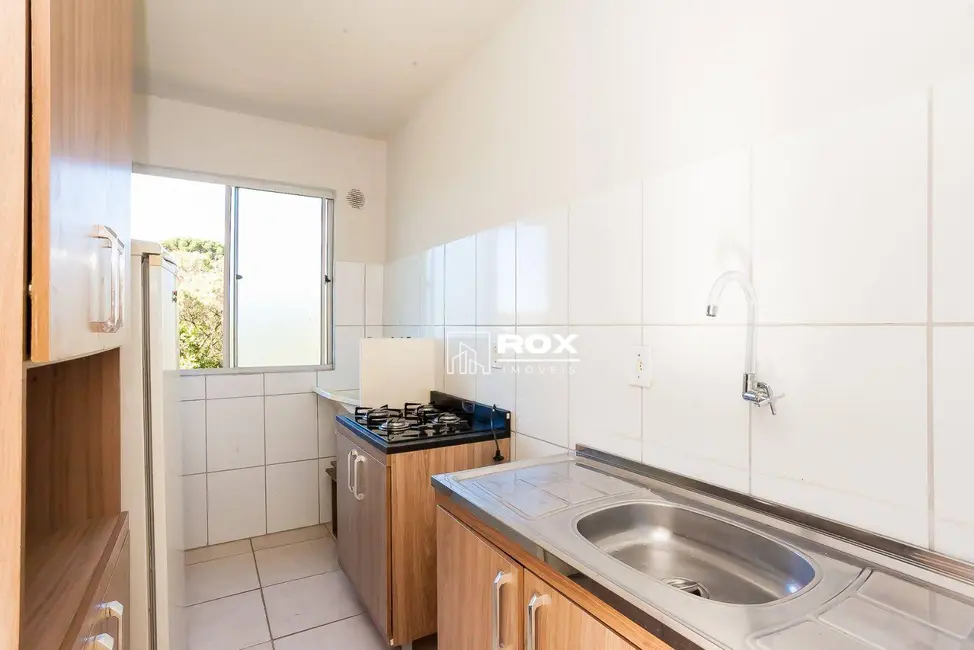Apartamento com 2 quartos para alugar, 50000m2 em Santa Cândida, Curitiba - PR - imagem 2 Foto 2 de Apartamento com 2 quartos para alugar, 50000m2 em Santa Cândida, Curitiba - PR