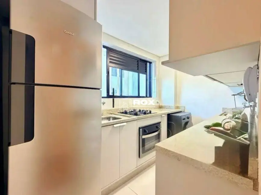 Foto 4 de Apartamento com 2 quartos à venda, 98m2 em Água Verde, Curitiba - PR