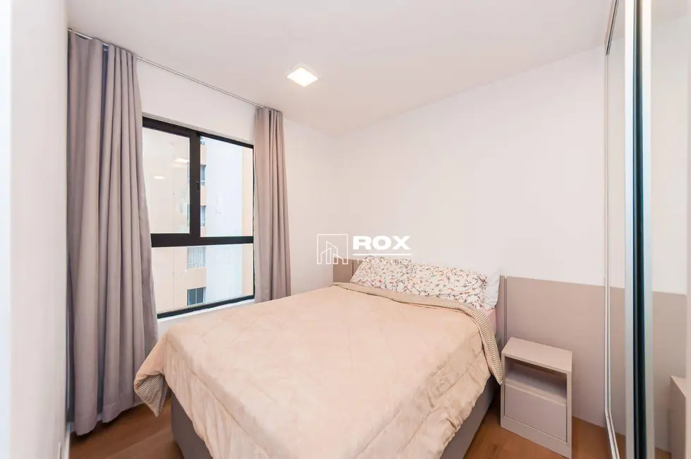 Apartamento com 2 quartos à venda, 98m2 em Água Verde, Curitiba - PR - imagem 4 Foto 4 de Apartamento com 2 quartos à venda, 98m2 em Água Verde, Curitiba - PR
