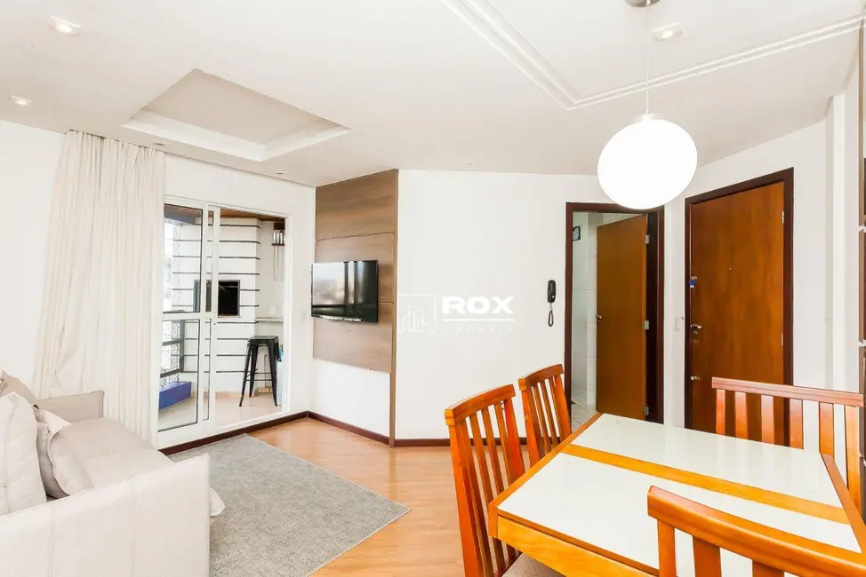 Apartamento com 2 quartos à venda, 70m2 em Novo Mundo, Curitiba - PR - imagem 6 Foto 6 de Apartamento com 2 quartos à venda, 70m2 em Novo Mundo, Curitiba - PR