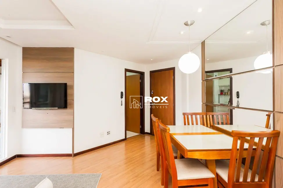 Apartamento com 2 quartos à venda, 70m2 em Novo Mundo, Curitiba - PR - imagem 5 Foto 5 de Apartamento com 2 quartos à venda, 70m2 em Novo Mundo, Curitiba - PR