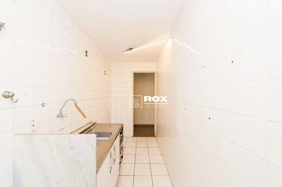 Foto 3 de Apartamento com 2 quartos para alugar, 73m2 em Capão Raso, Curitiba - PR