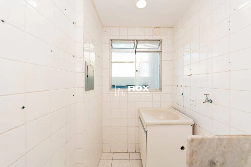 Foto 4 de Apartamento com 2 quartos para alugar, 73m2 em Capão Raso, Curitiba - PR