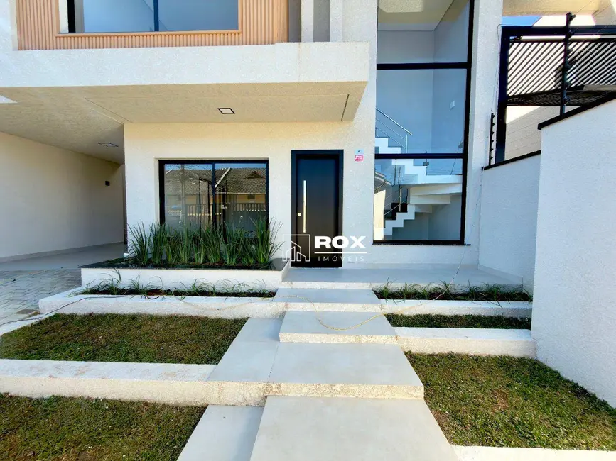 Foto 3 de Sobrado com 3 quartos para alugar, 60m2 em São Braz, Curitiba - PR