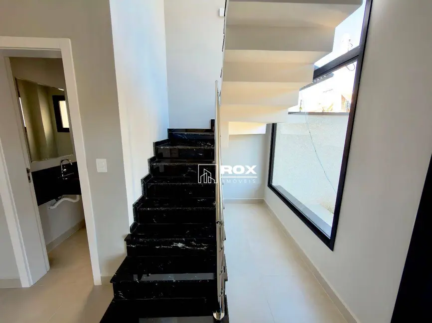 Foto 8 de Sobrado com 3 quartos para alugar, 60m2 em São Braz, Curitiba - PR