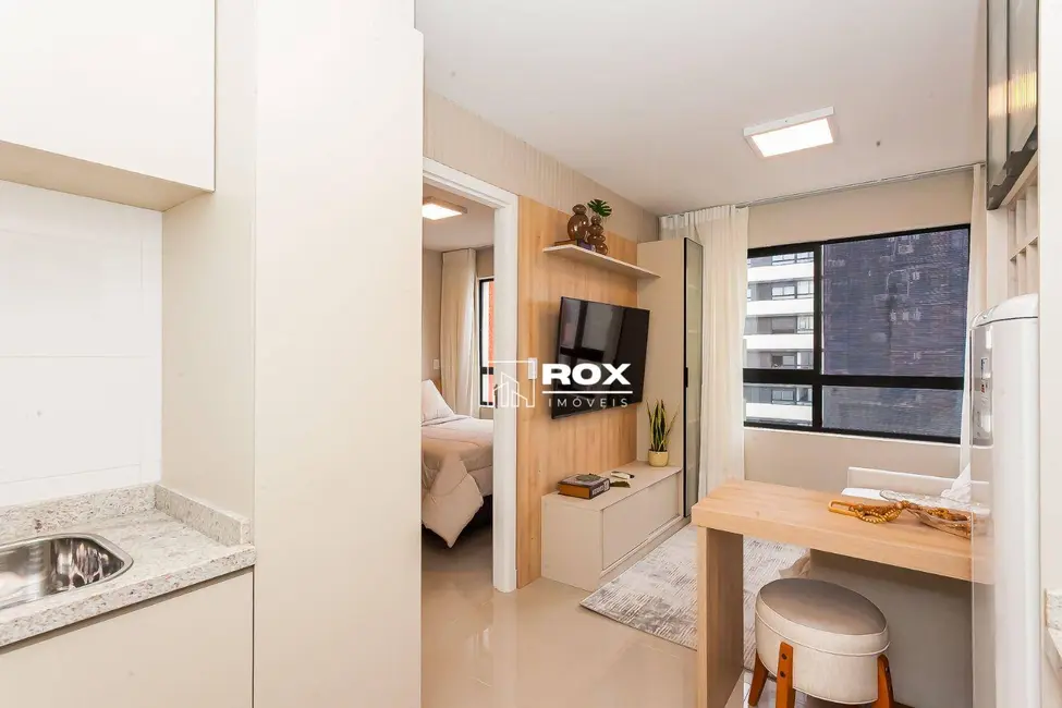 Apartamento com 1 quarto para alugar, 45m2 em Centro, Curitiba - PR - imagem 4 Foto 4 de Apartamento com 1 quarto para alugar, 45m2 em Centro, Curitiba - PR