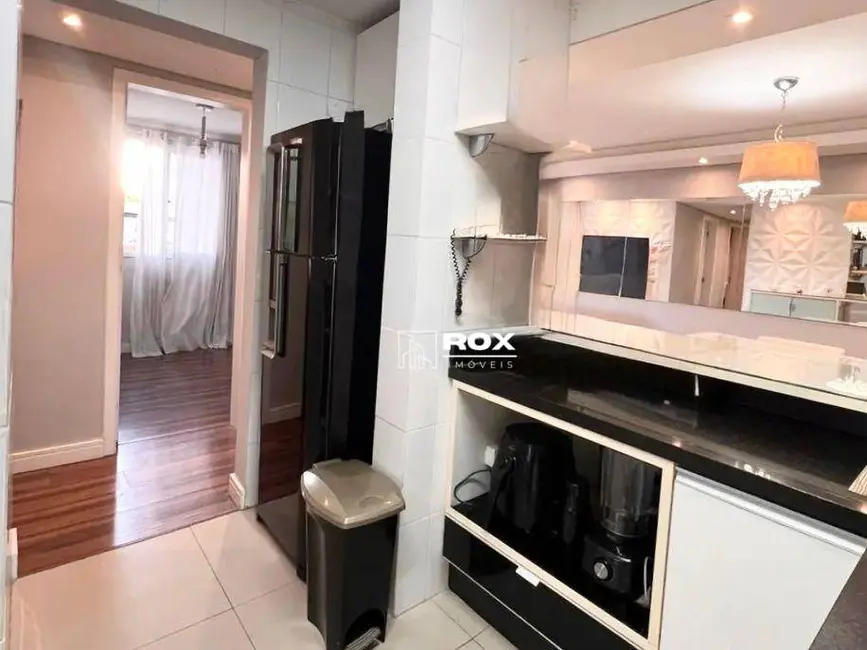 Apartamento com 3 quartos à venda, 101m2 em Novo Mundo, Curitiba - PR - imagem 7 Foto 7 de Apartamento com 3 quartos à venda, 101m2 em Novo Mundo, Curitiba - PR