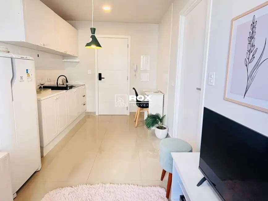 Foto 2 de Apartamento com 1 quarto à venda, 29m2 em Centro, Curitiba - PR