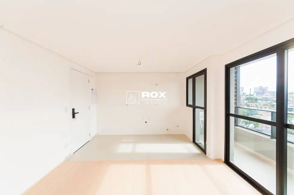Apartamento com 2 quartos à venda, 104m2 em Capão Raso, Curitiba - PR - imagem 5 Foto 5 de Apartamento com 2 quartos à venda, 104m2 em Capão Raso, Curitiba - PR