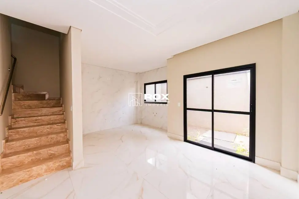 Sobrado com 3 quartos para alugar, 94m2 em Água Verde, Curitiba - PR - imagem 3 Foto 3 de Sobrado com 3 quartos para alugar, 94m2 em Água Verde, Curitiba - PR