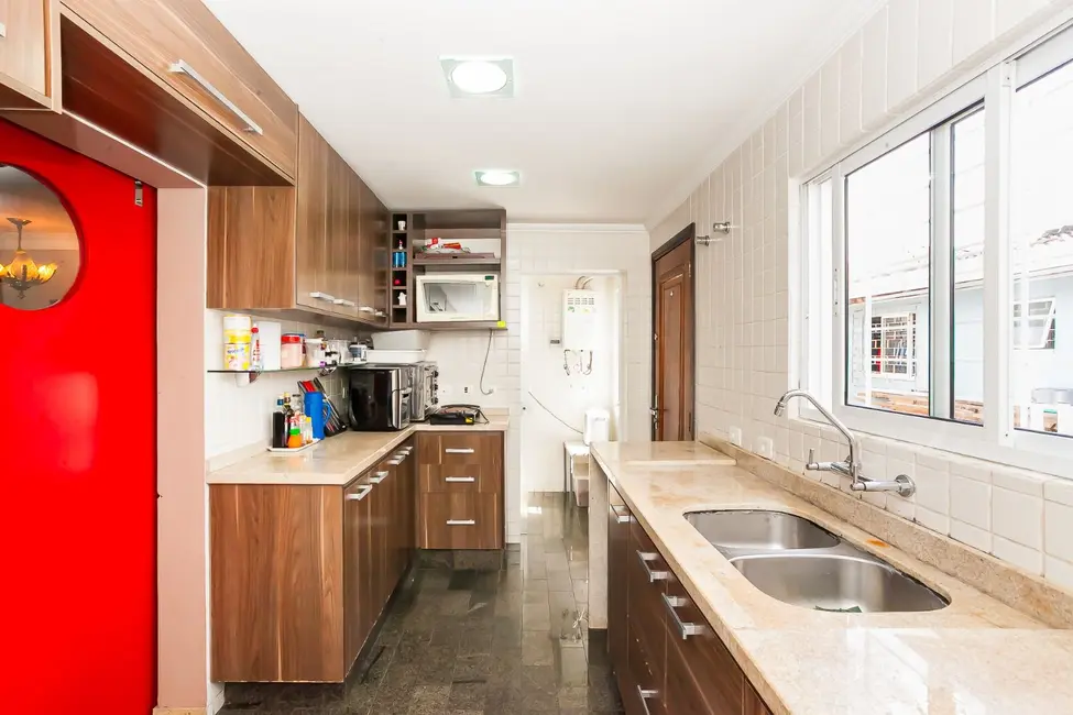 Foto 8 de Sobrado com 3 quartos à venda, 262m2 em Tarumã, Curitiba - PR