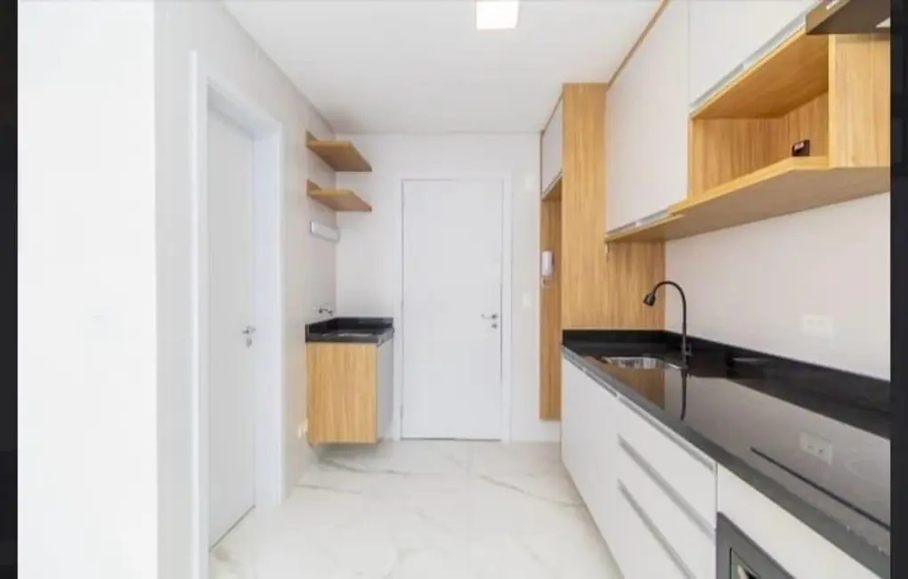 Foto 3 de Apartamento com 1 quarto à venda, 57m2 em Água Verde, Curitiba - PR