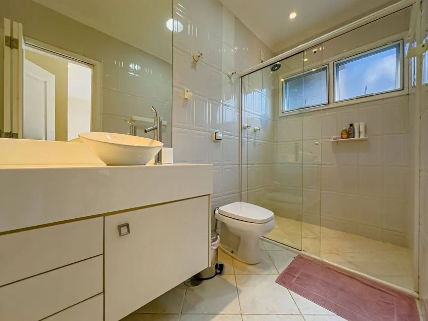 Casa com 3 quartos à venda, 1050m2 em Alphaville, Santana De Parnaiba - SP - imagem 7 Foto 7 de Casa com 3 quartos à venda, 1050m2 em Alphaville, Santana De Parnaiba - SP