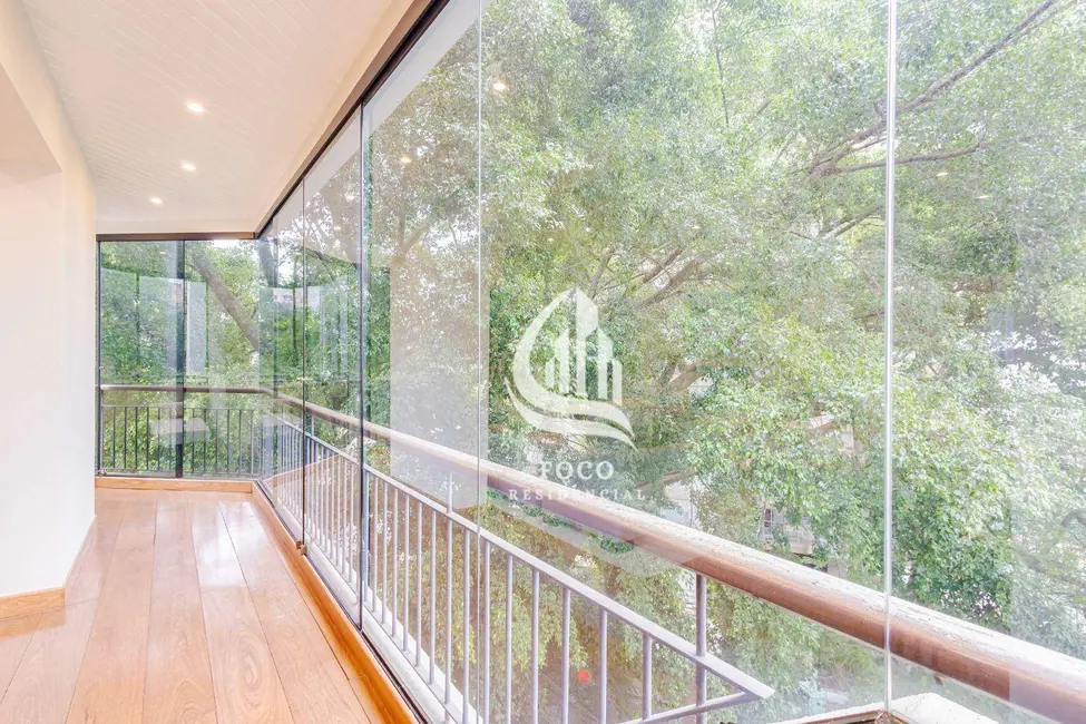 Foto 6 de Apartamento com 3 quartos à venda, 240m2 em São Paulo - SP