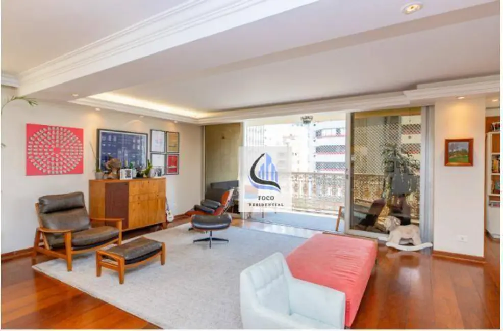 Foto 9 de Apartamento com 3 quartos à venda e para alugar, 331m2 em Itaim Bibi, São Paulo - SP