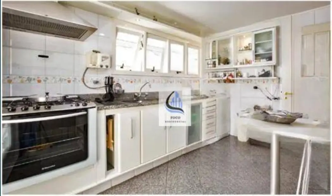 Casa de Condomínio com 4 quartos à venda e para alugar, 500m2 em Brooklin Paulista, São Paulo - SP - imagem 3 Foto 3 de Casa de Condomínio com 4 quartos à venda e para alugar, 500m2 em Brooklin Paulista, São Paulo - SP