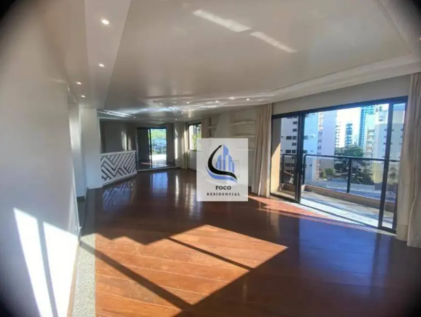 Foto 3 de Apartamento com 4 quartos à venda e para alugar, 250m2 em Moema, São Paulo - SP