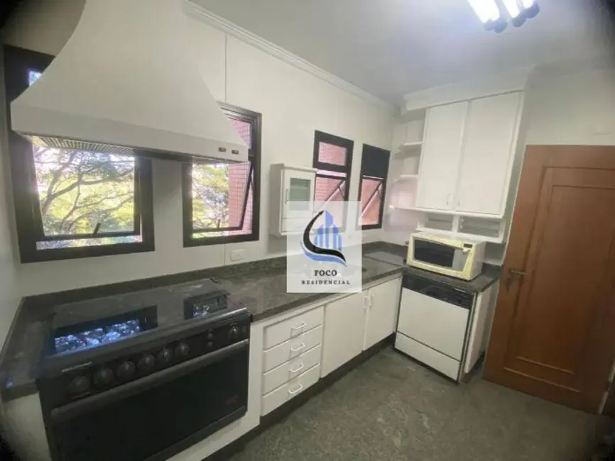 Foto 9 de Apartamento com 4 quartos à venda e para alugar, 250m2 em Moema, São Paulo - SP